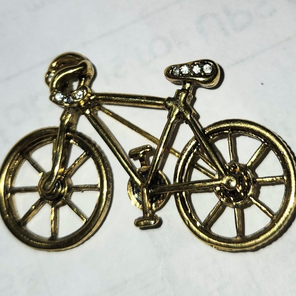 Vtg Gold Tone Rhinestone Bike Bicycle Pin Brooch - Picture 2 of 4
